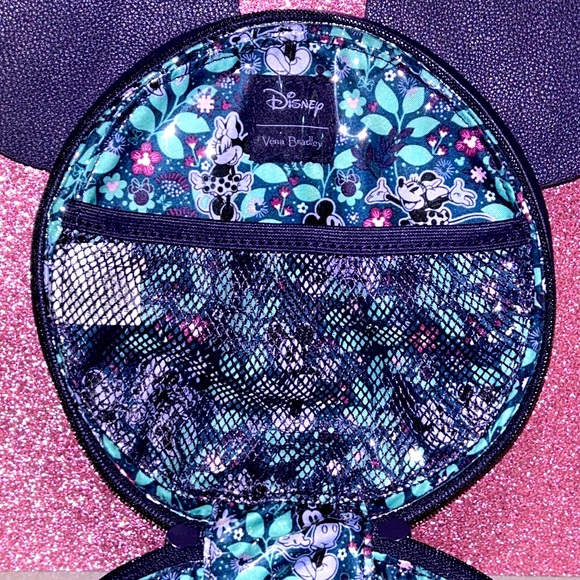 Vera Bradley Disney Limited Edition Whimsy Cosmetic Case - Picture 5 of 6
